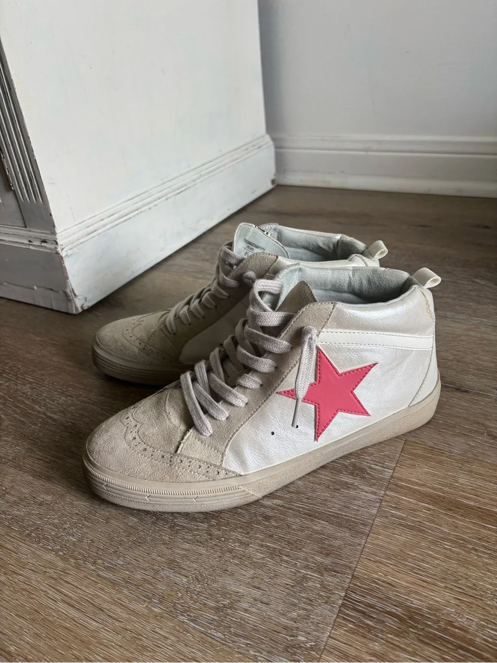 Kids Cream High-Top Sneakers with Pink Star Accent
